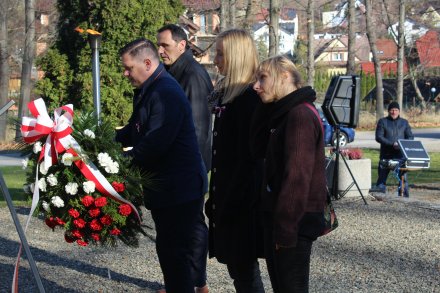 Burmistrz miasta w asyście sekretarza i dyrektorów jednostek organizacyjnych